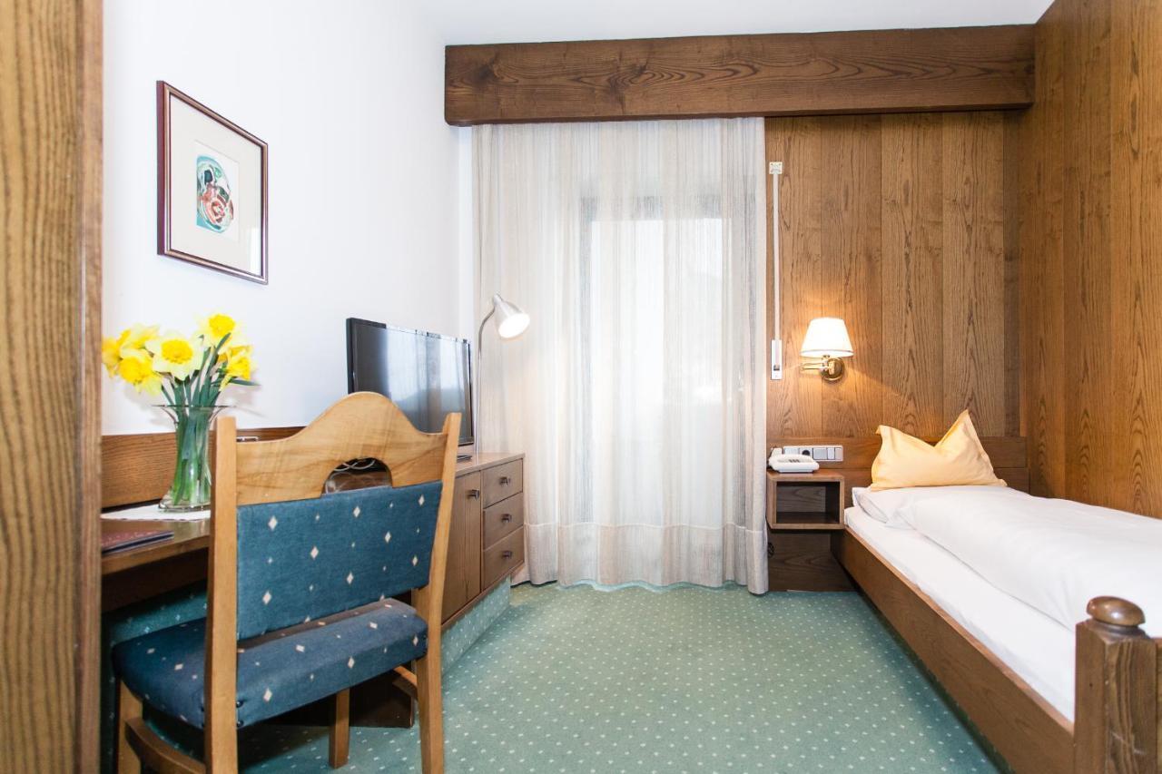 Hotel Am Wolfgrubenersee Oberbozen Buitenkant foto