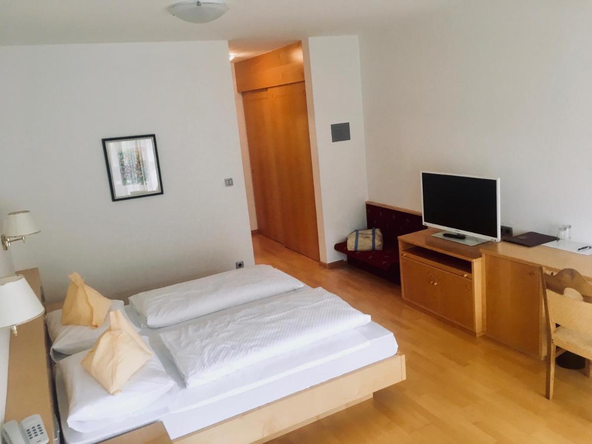 Hotel Am Wolfgrubenersee Oberbozen Buitenkant foto